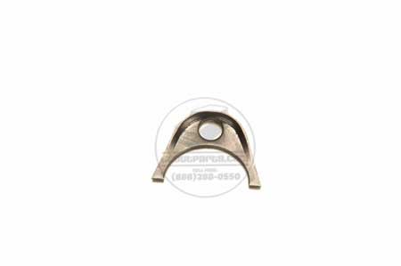 Clamp at Cylinder Head for IH Water Pipes