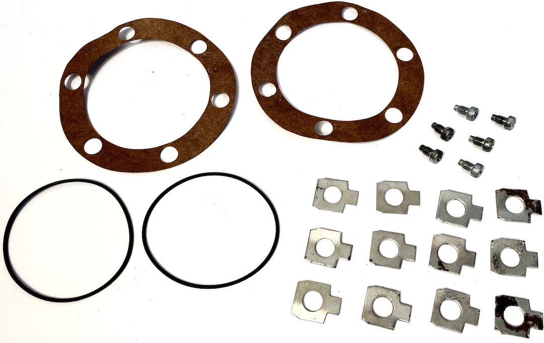 Locking hub service kit - New old stock - 479173C91