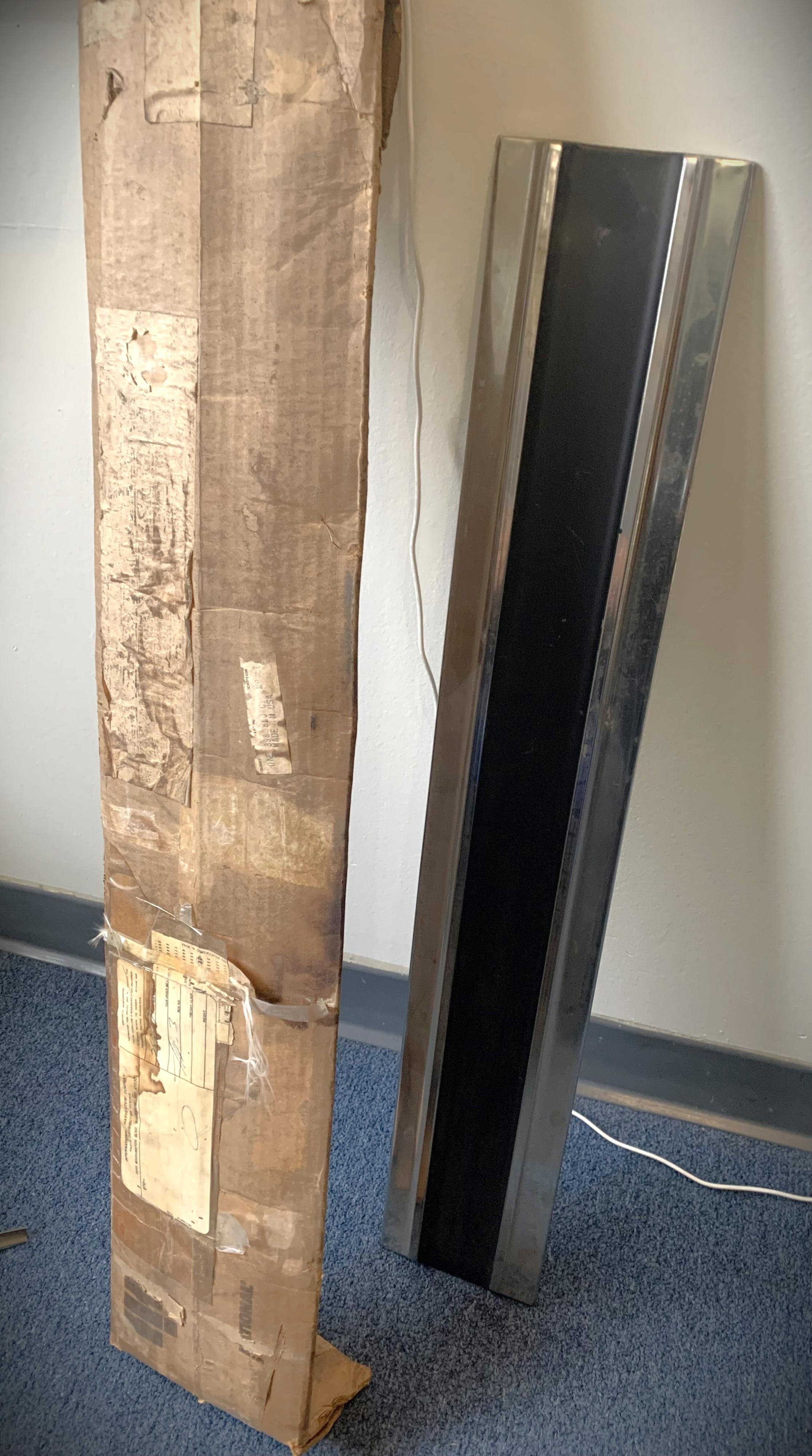 Body moulding for International Harveser Pickup and Travelette 398810c1